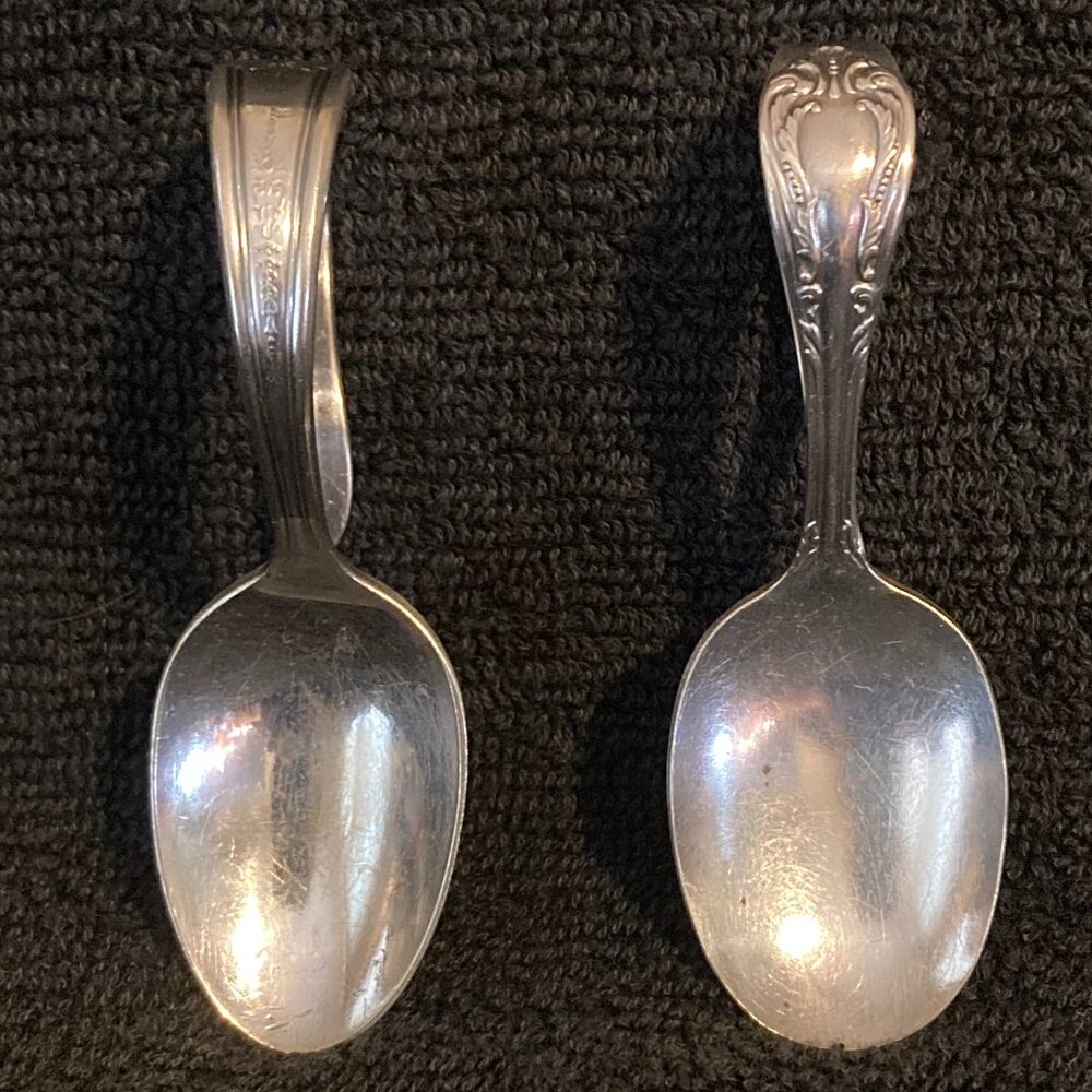Vintage W M Rogers Oneida Baby/Children's Curved Handle Spoons